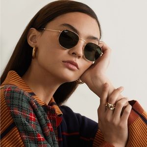 RAY-BAN
Hexagon-frame gold-tone sunglasses